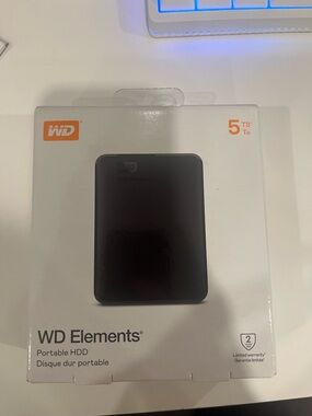 NWT WD Elements 5TB Portable External Hard Drive - Black